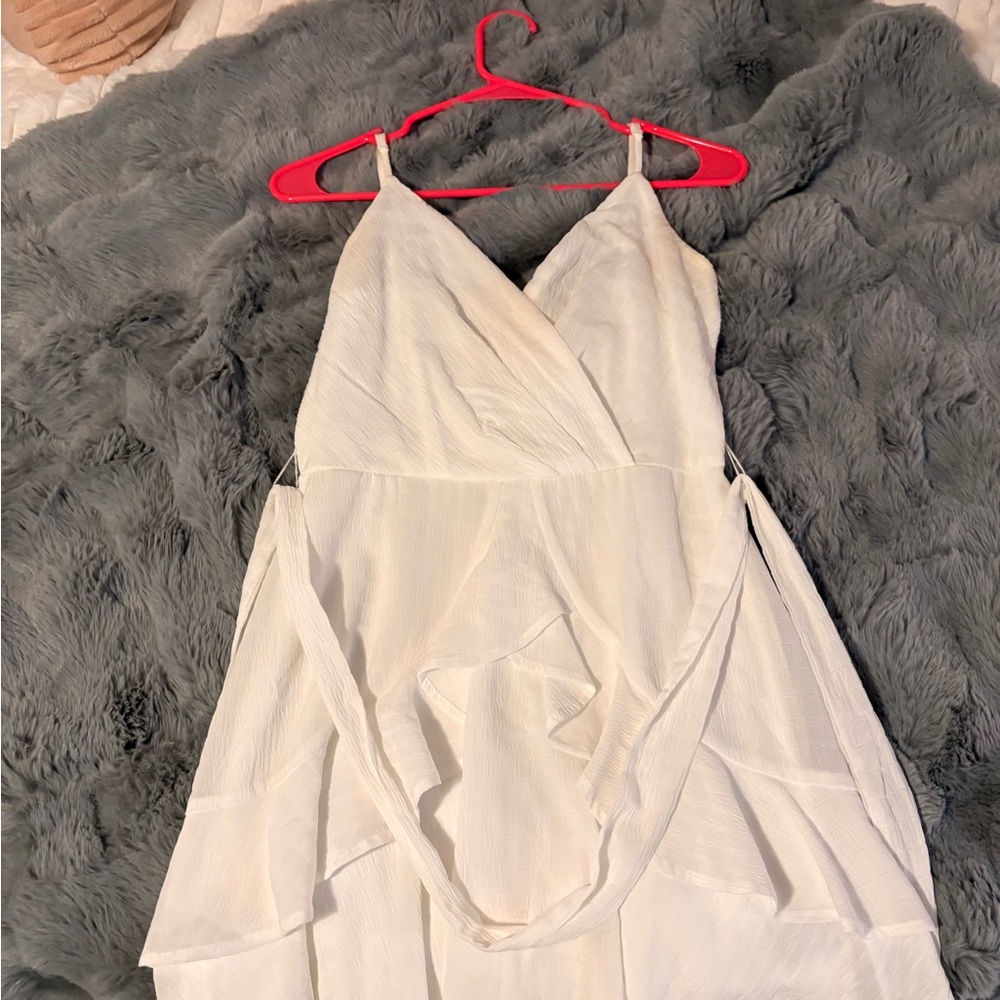 Trixxi White Backless Women's Dress